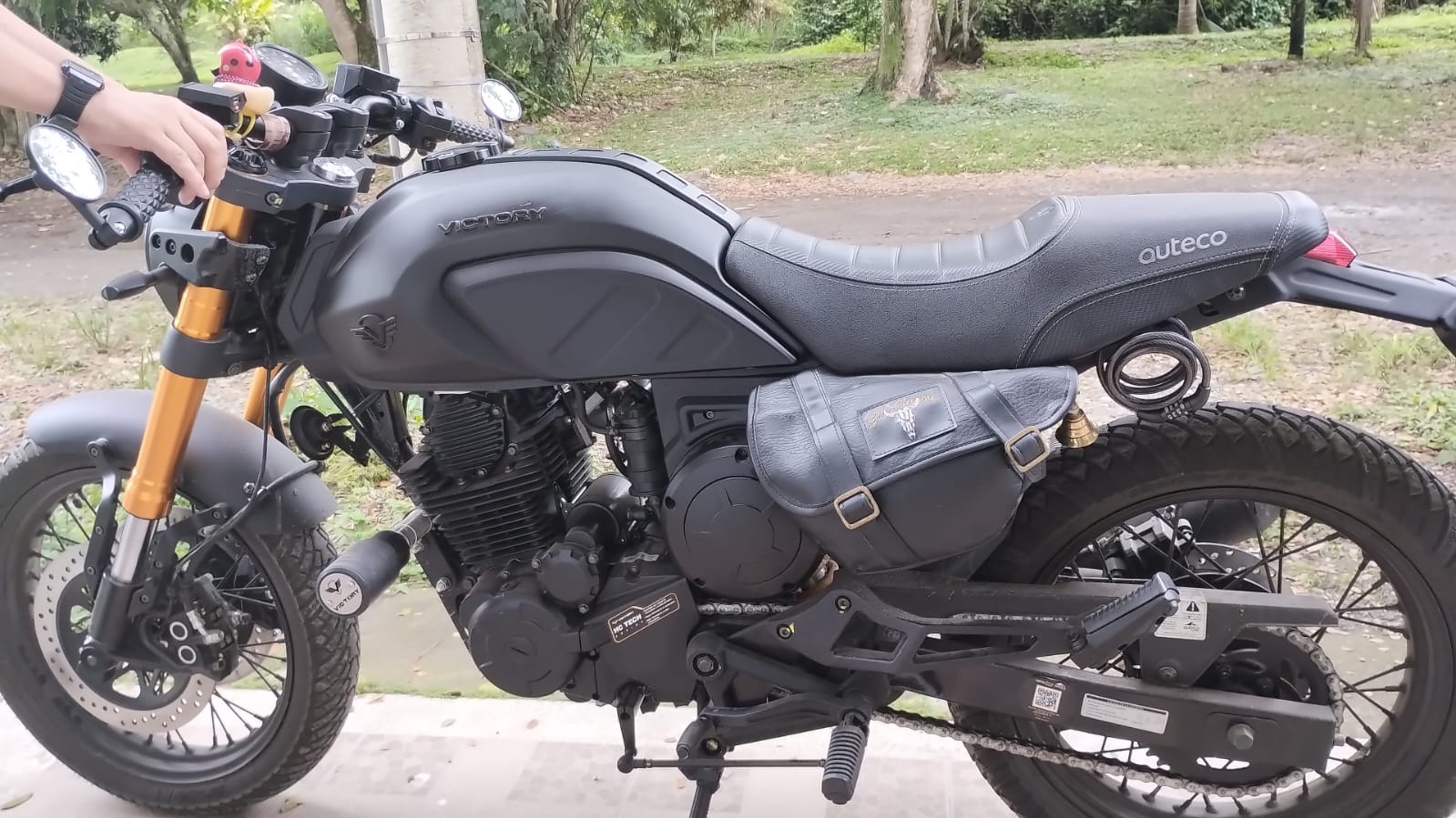 NeoCafe Racer Side Profile